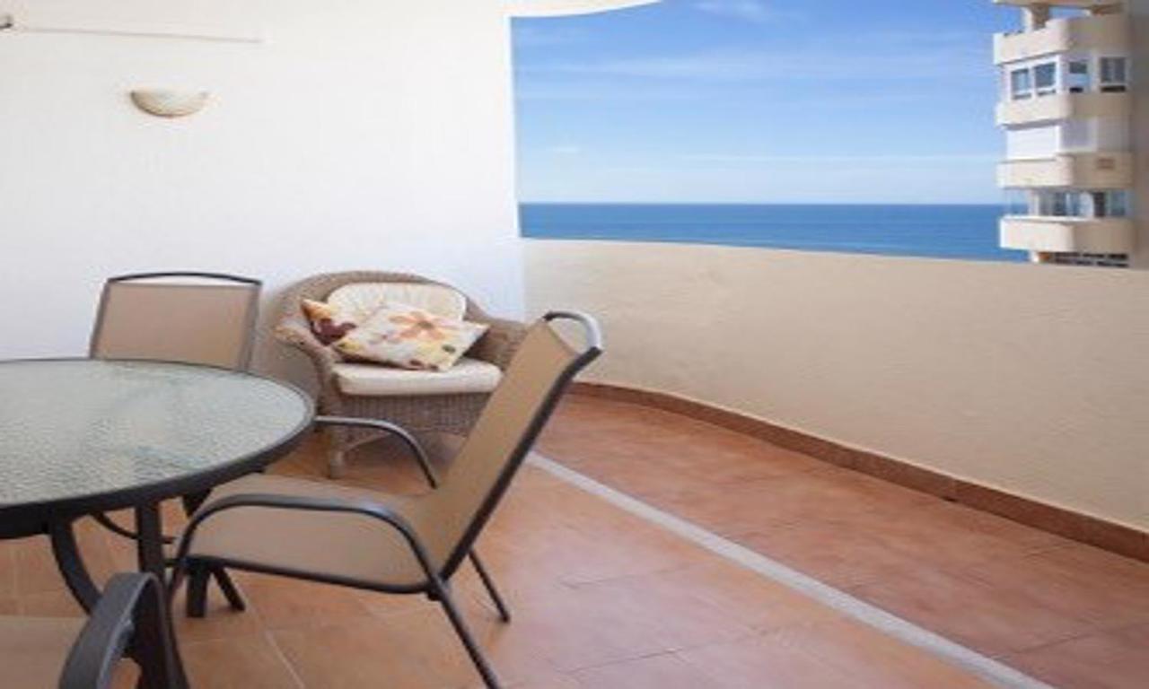 Estepona Marina Apartment Exterior photo